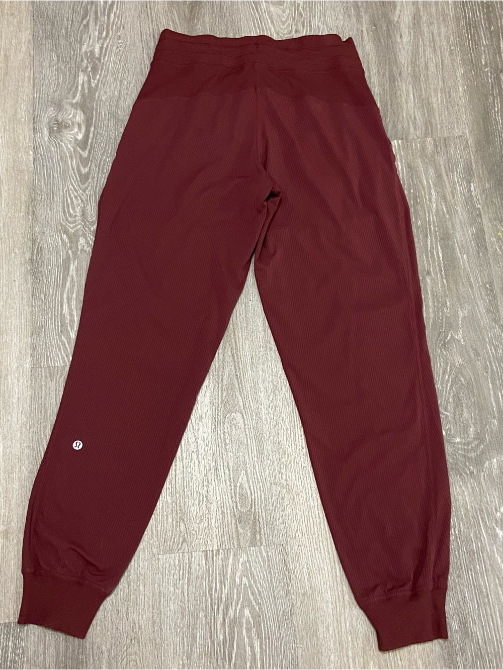 Lululemon Dance Studio Mid-Rise Jogger Pants - Size 6
28" Length in Red Merlot - Picture 2 of 12